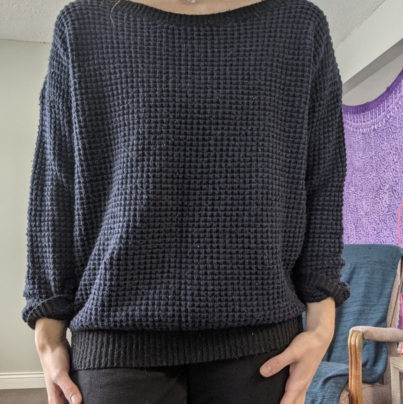 Women's oversized sweater - Picture 2 of 4